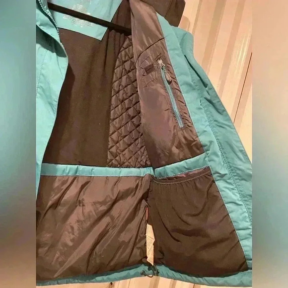 L.L. Bean Women’s Primaloft Insulated Ski Snowboard Jacket Waterproof Size Small - Picture 8 of 13